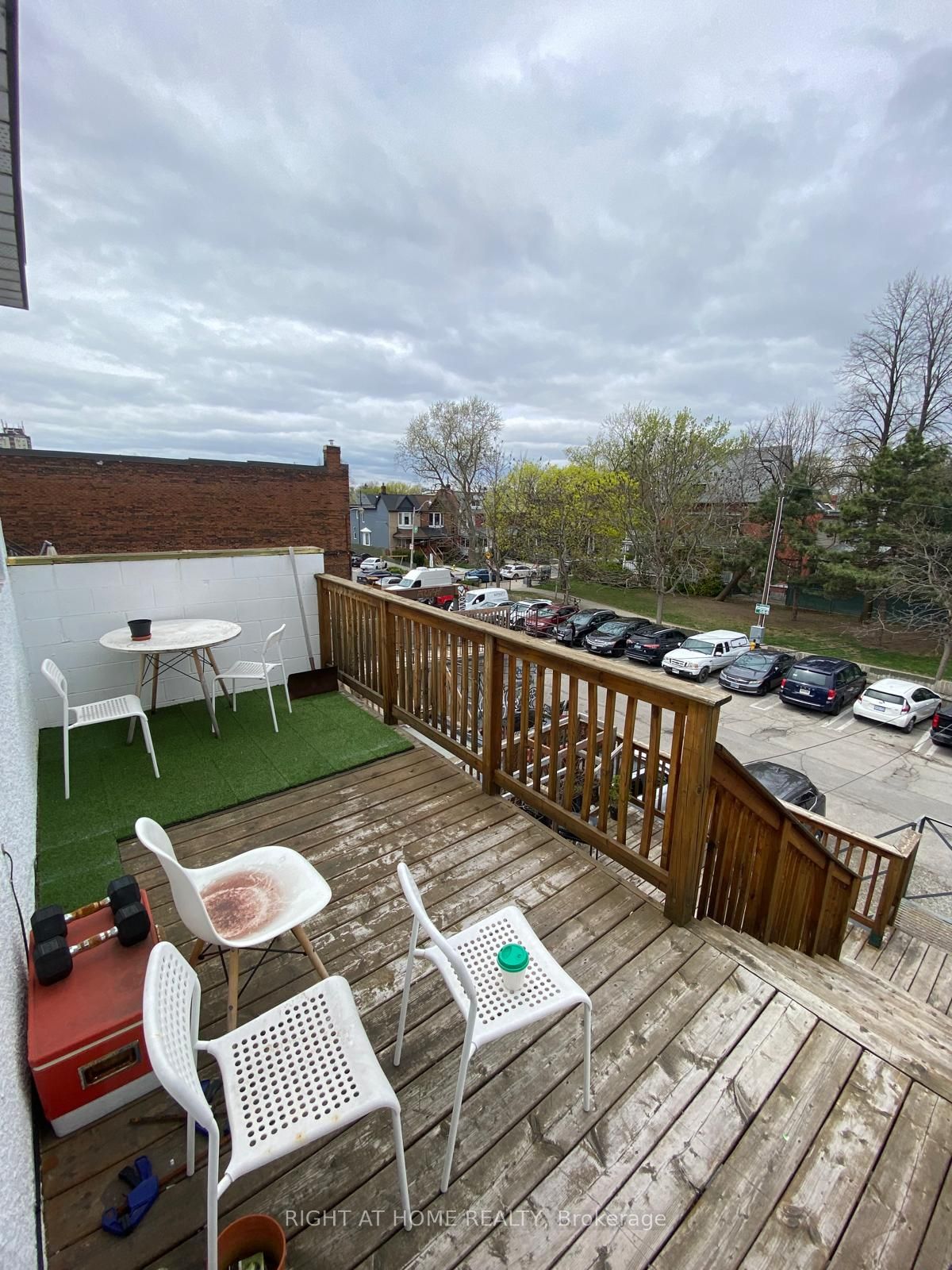1022 Bloor Street W 3A