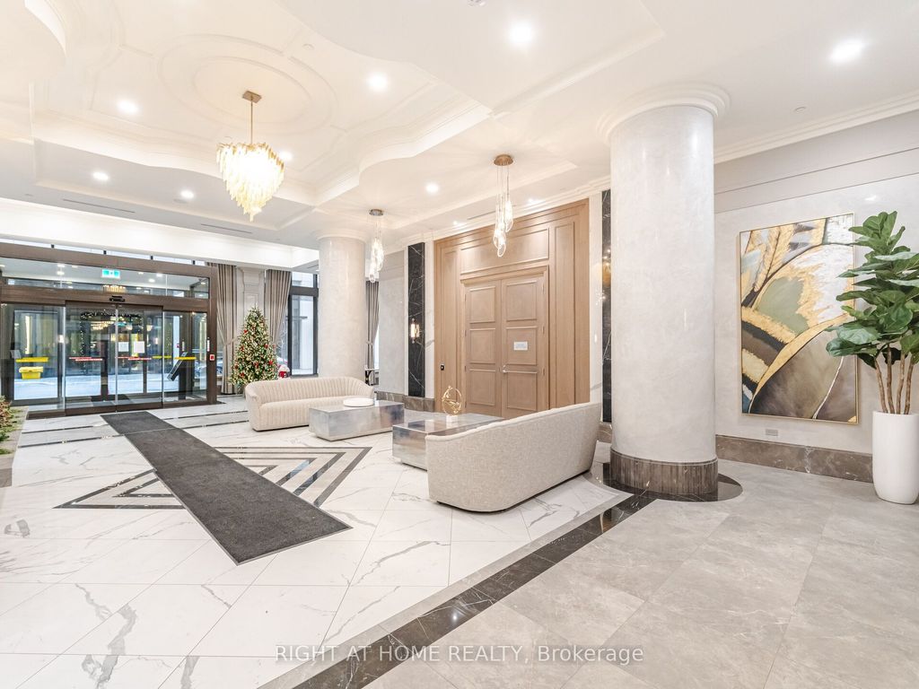Photo of 30 Elm Street W #1807, Mississauga, ON L5B 0N6 (MLS # W12901324)