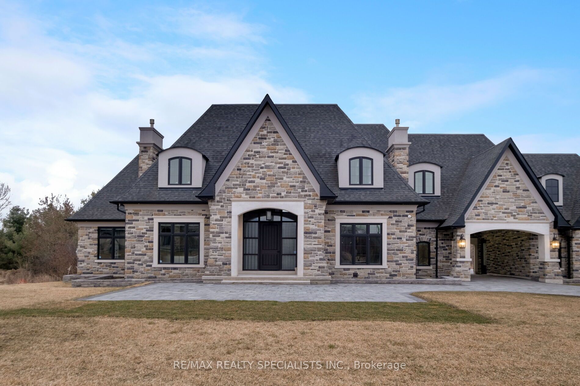 15 Mulloy Court