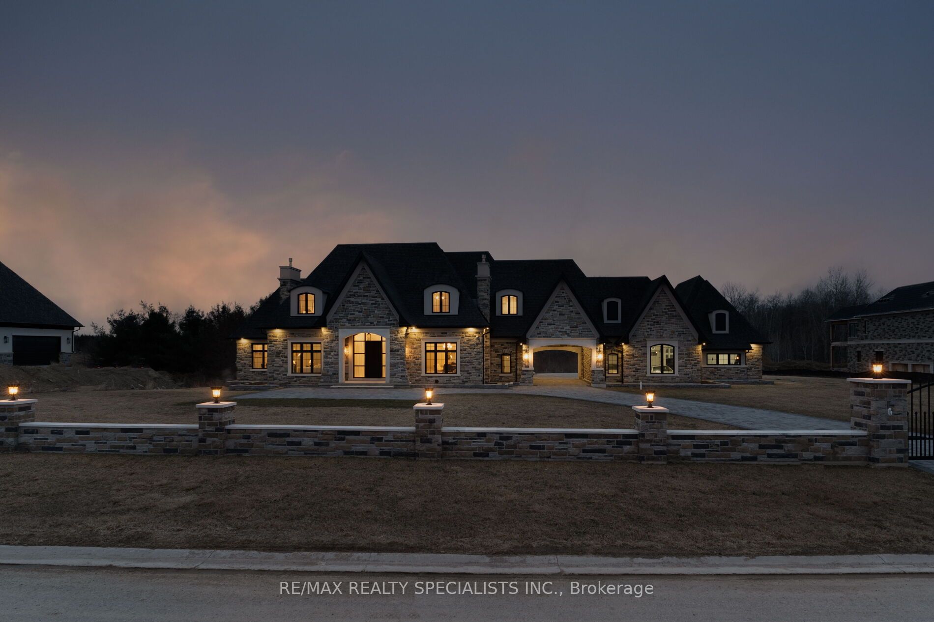 15 Mulloy Court
