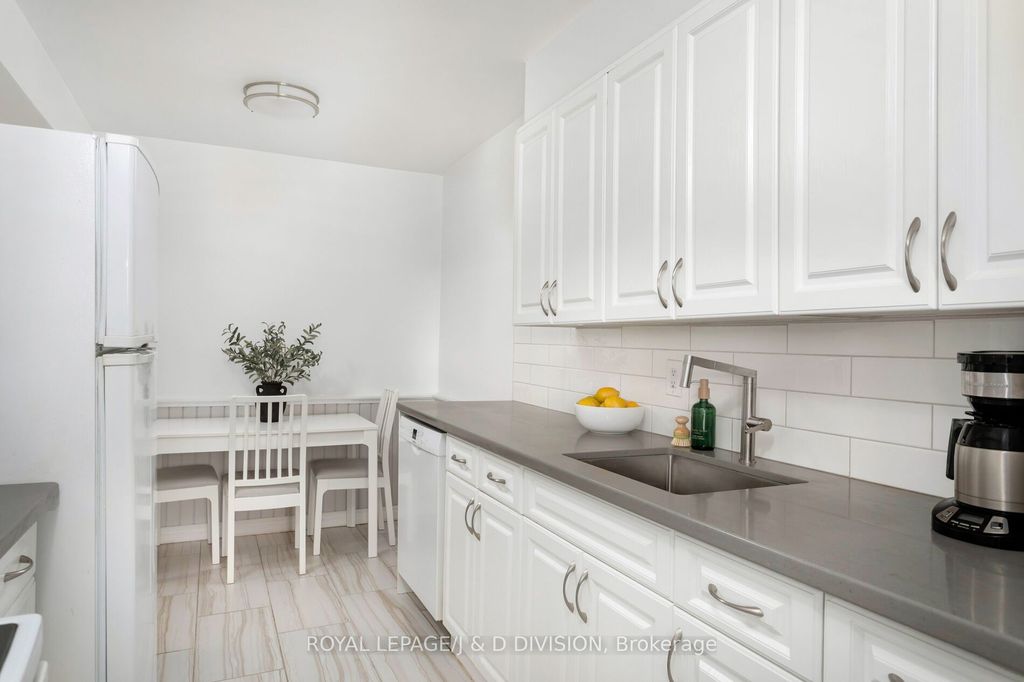 Photo of 155 Marlee Avenue #306, Toronto, ON M6B 4B5 (MLS # W12724274)
