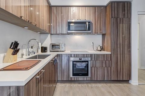 1 Grandview Avenue 1206 Markham ON L3T 1H6