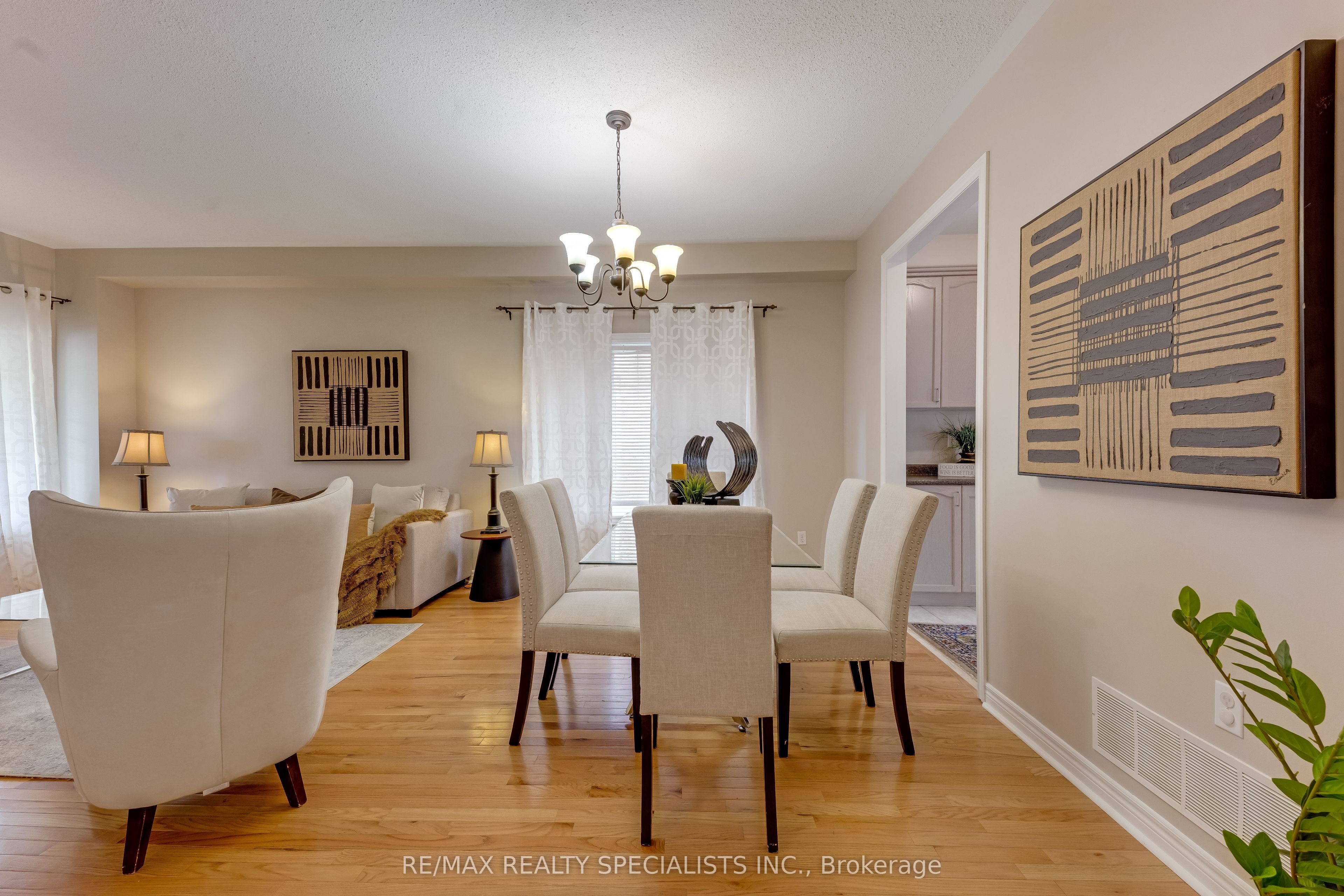 59 Masters Green Crescent