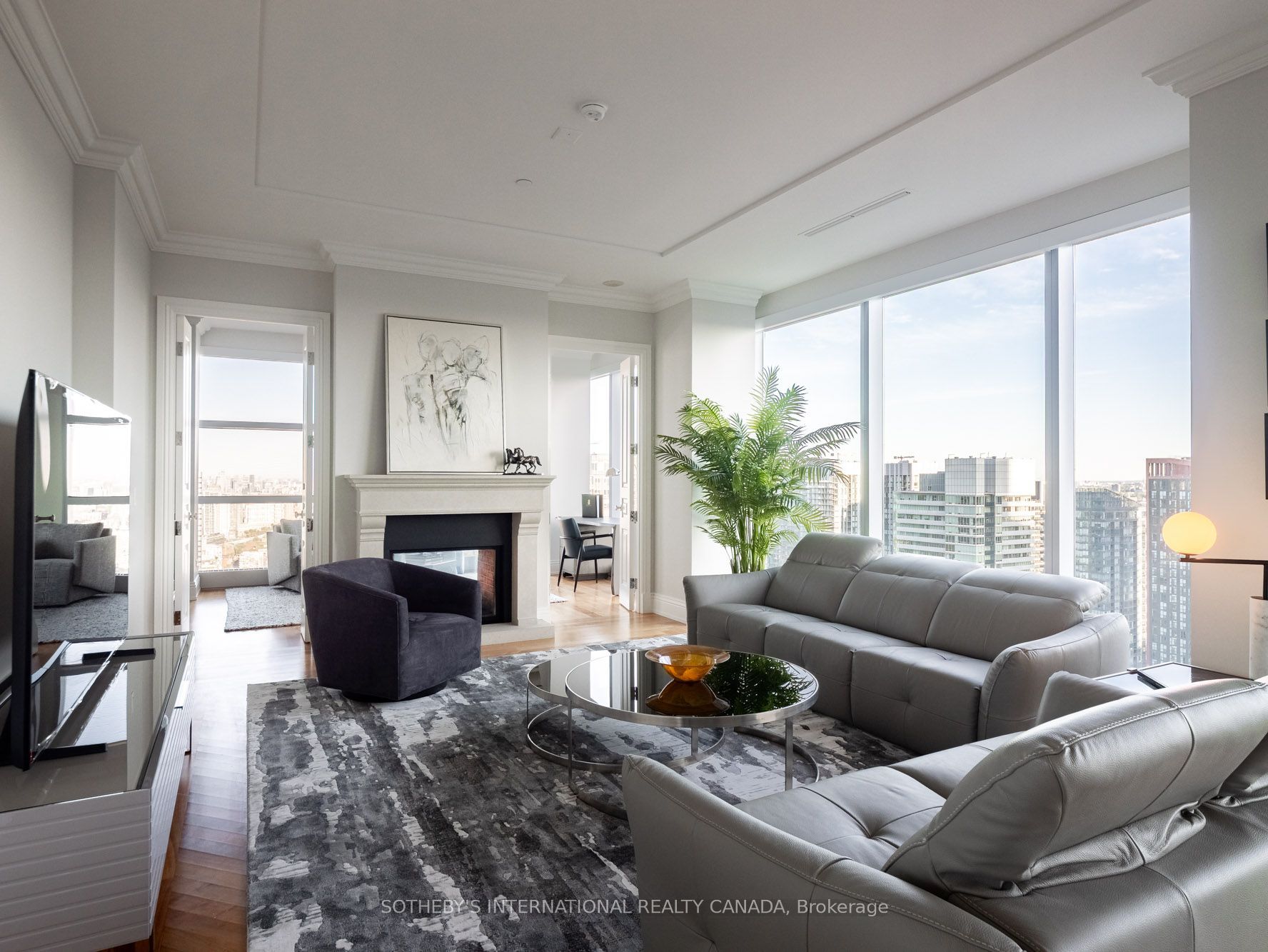 183 Wellington Street W 4301
