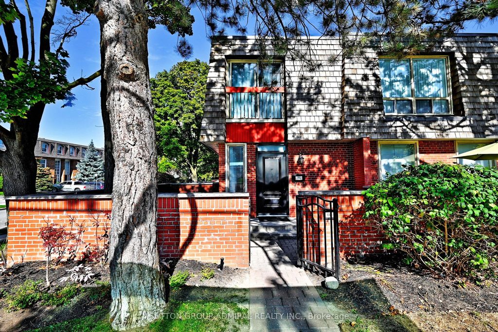 Photo of 69 Upper Canada Drive #1, Toronto, ON M2P 2A3 (MLS # C12455622)
