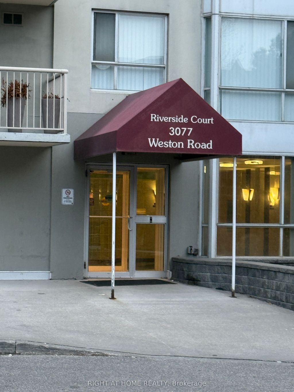 Photo of 3077 N Weston Road N #1912, Toronto, ON M9M 3A1 (MLS # W12945314)