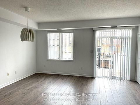 2333 Sawgrass Drive 305 Oakville ON L6H 0L2