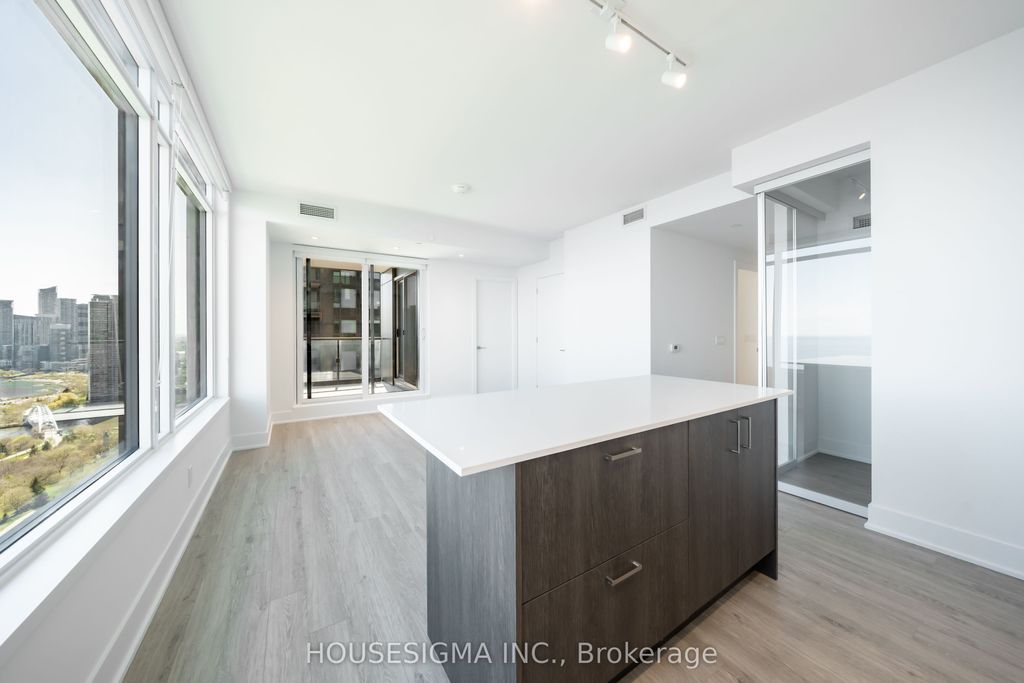 Photo of 1926 Lake Shore Boulevard W #3509, Toronto, ON M6S 0B1 (MLS # W12515096)