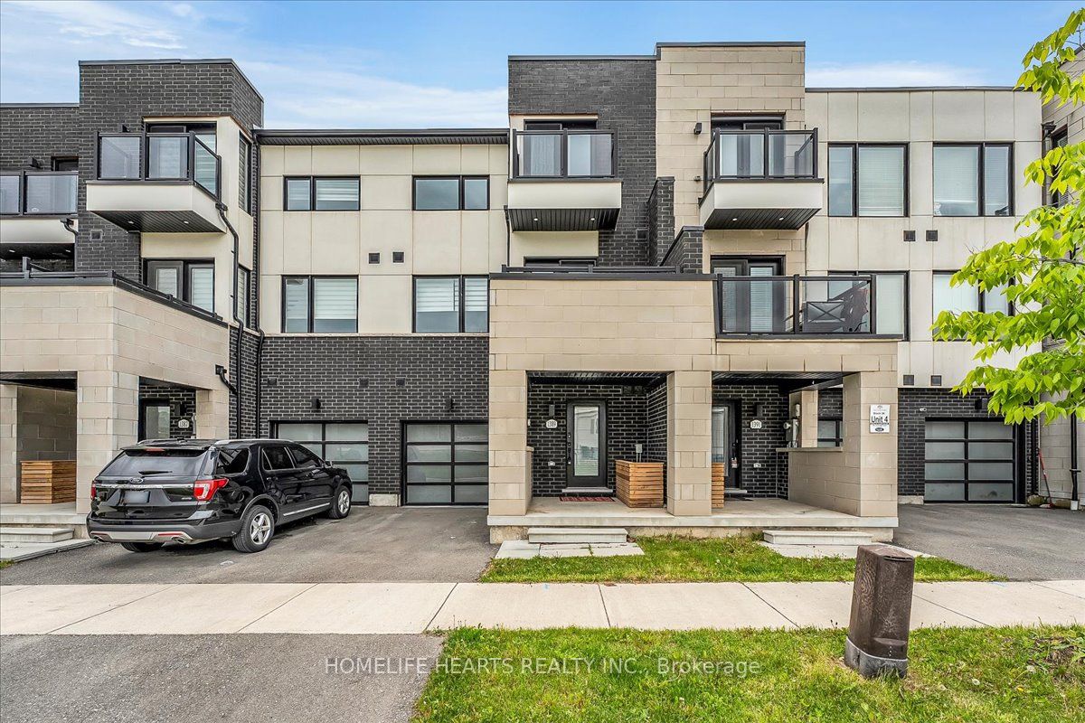 1389 Clarriage Court E