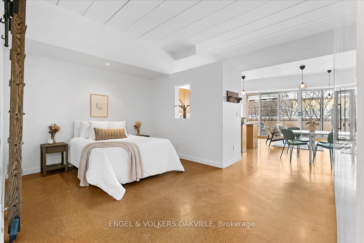 160 Baldwin Street 511