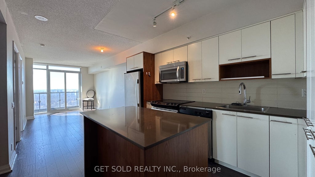Photo of 5 Valhalla Inn Road #2708, Toronto, ON M9B 1B0 (MLS # W13824026)