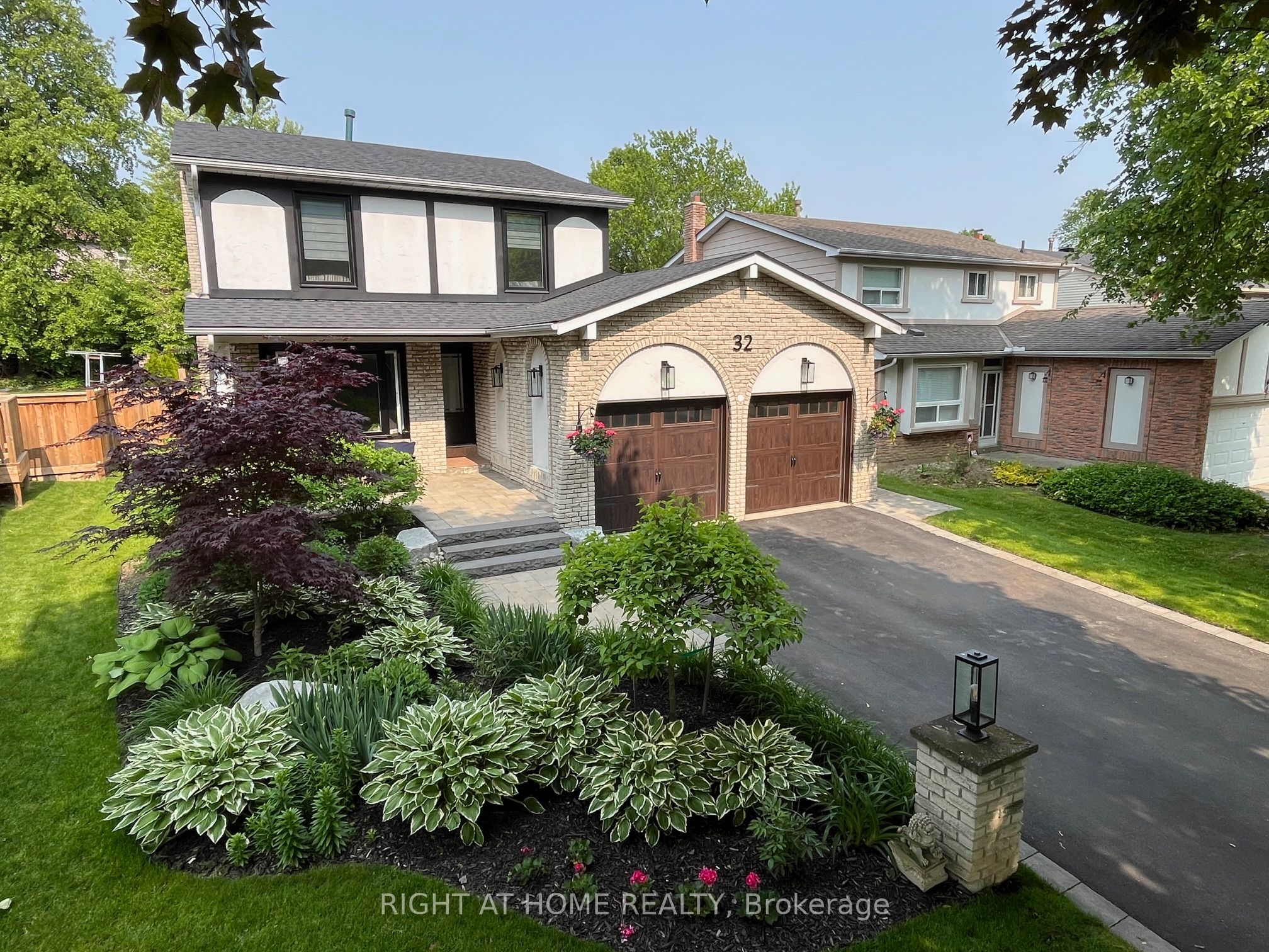 32 Braeburn Drive