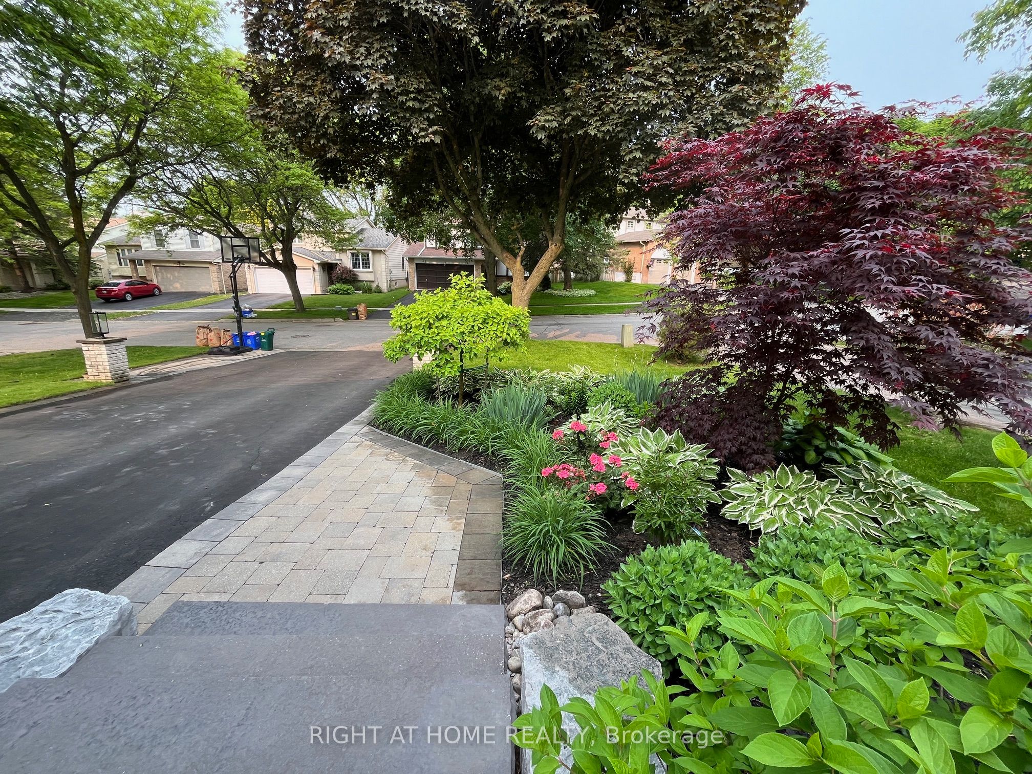 32 Braeburn Drive