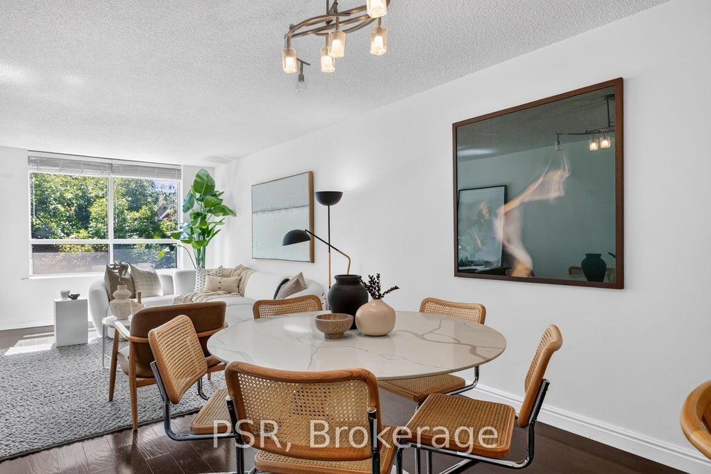 Photo of 95 Prince Arthur Avenue #303, Toronto, ON M5R 3P6 (MLS # C13793706)