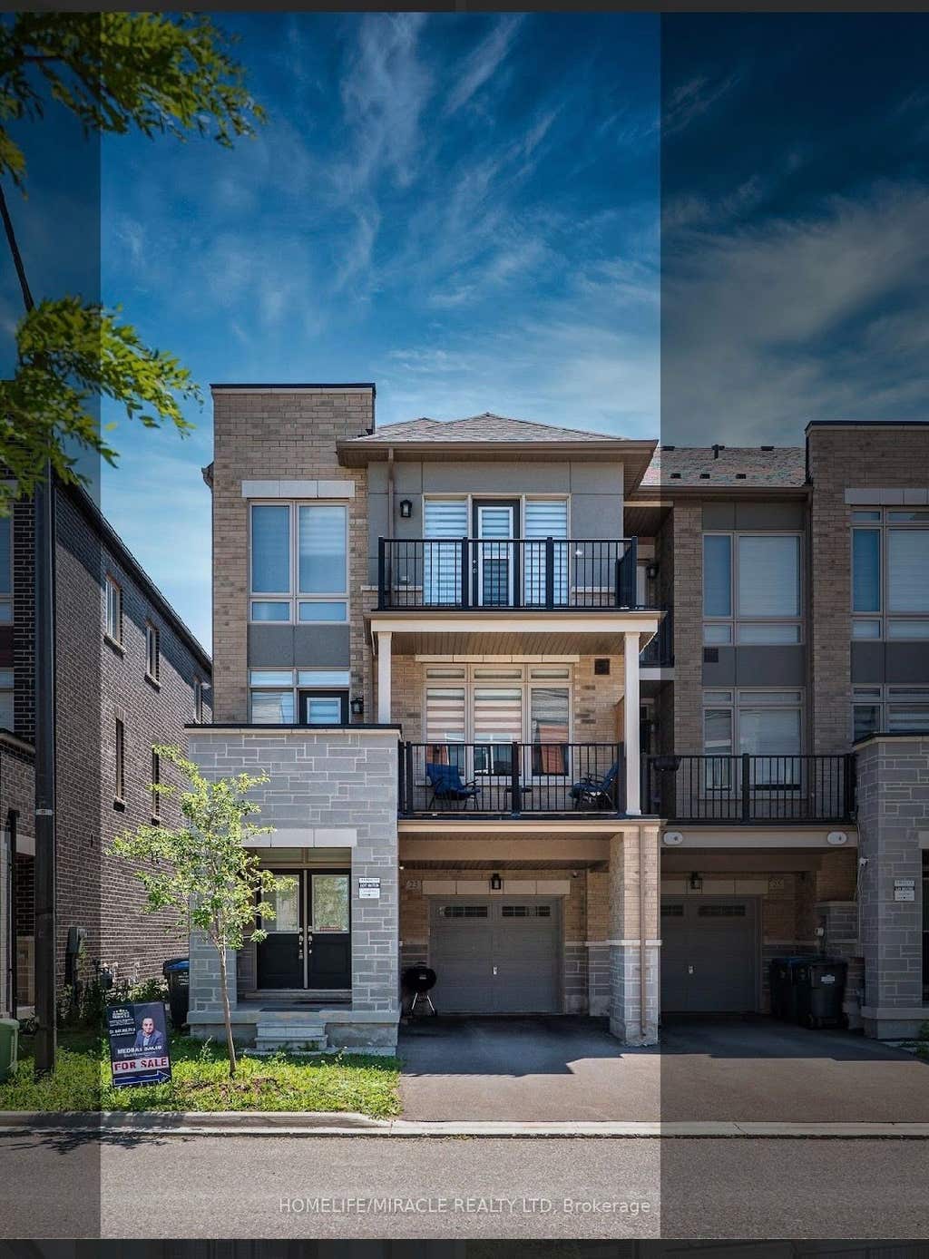 Photo of 23 Arrowview Drive, Brampton, ON L7A 5H6 (MLS # W13623216)