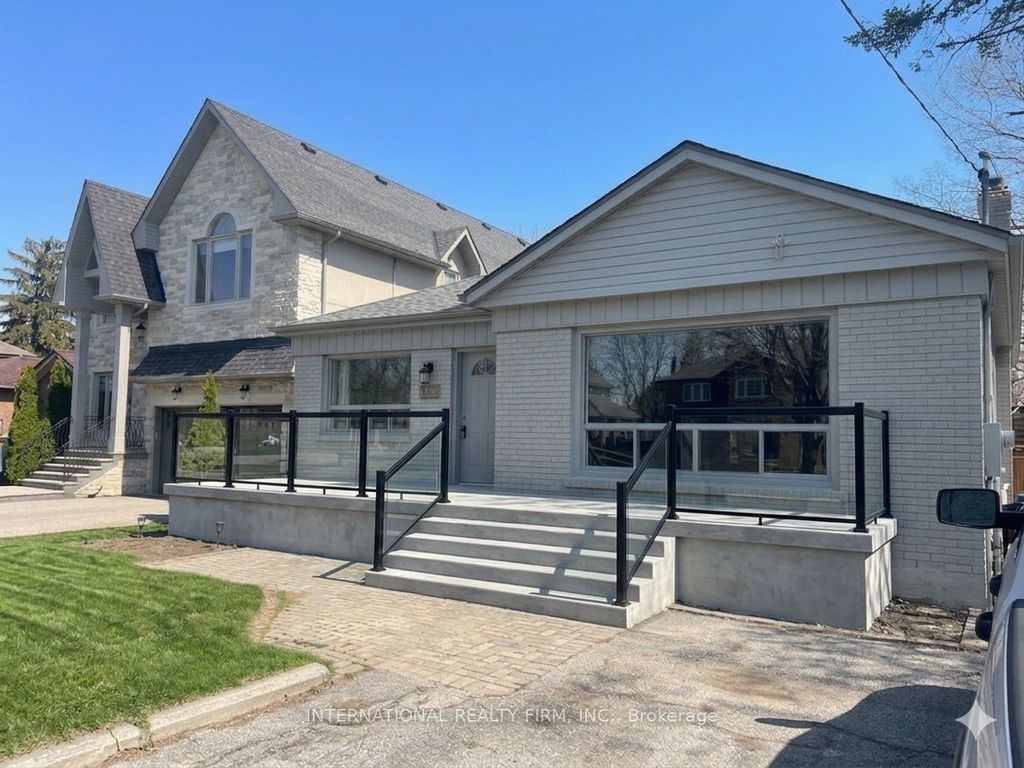 Photo of 1481 Myron Drive W, Mississauga, ON L5E 2N5 (MLS # W13038138)