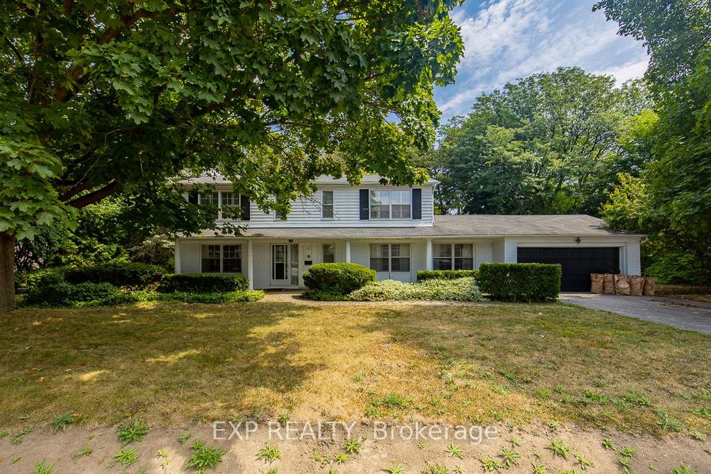 Photo of 9 Laureleaf Road, Markham, ON L3T 2X2 (MLS # N13141324)