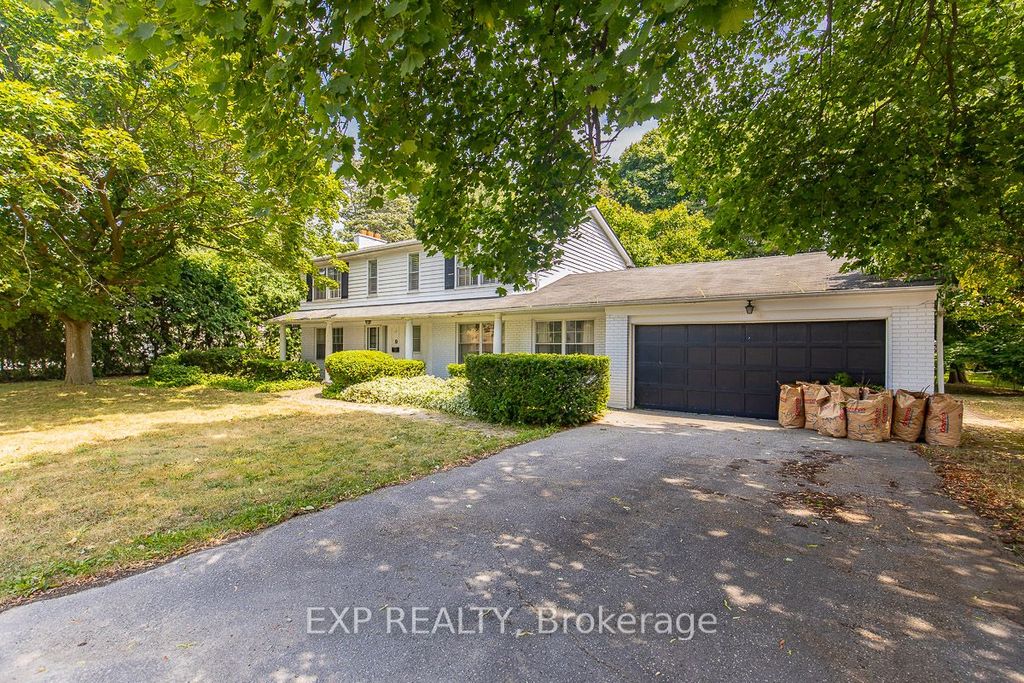 Photo of 9 Laureleaf Road, Markham, ON L3T 2X2 (MLS # N13141324)