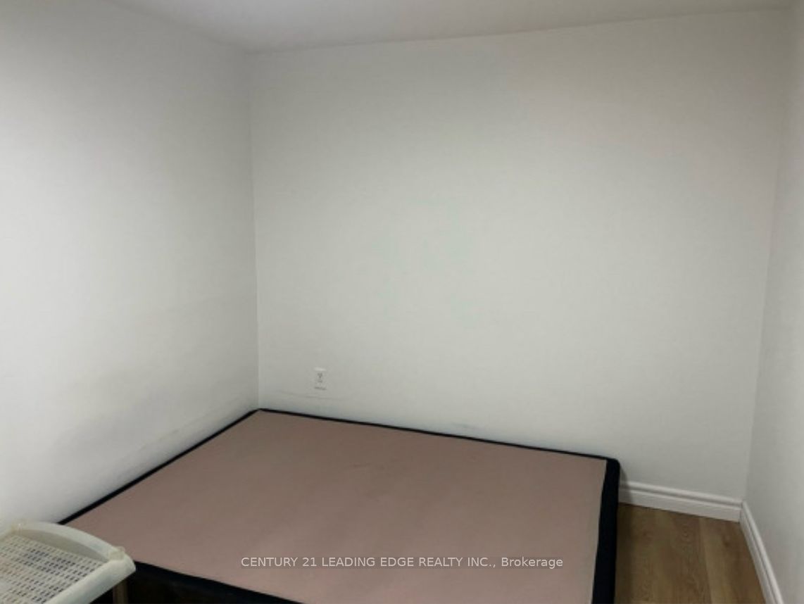 8 Digby Crescent Bsmt