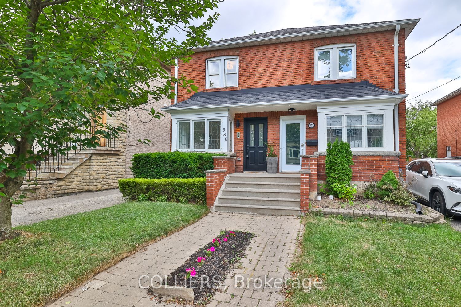 380 Old Orchard Grove