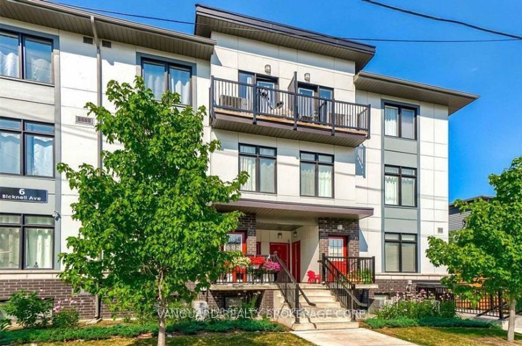 Photo of 6 Bicknell Avenue W #11, Toronto, ON M6M 0B4 (MLS # W12453864)