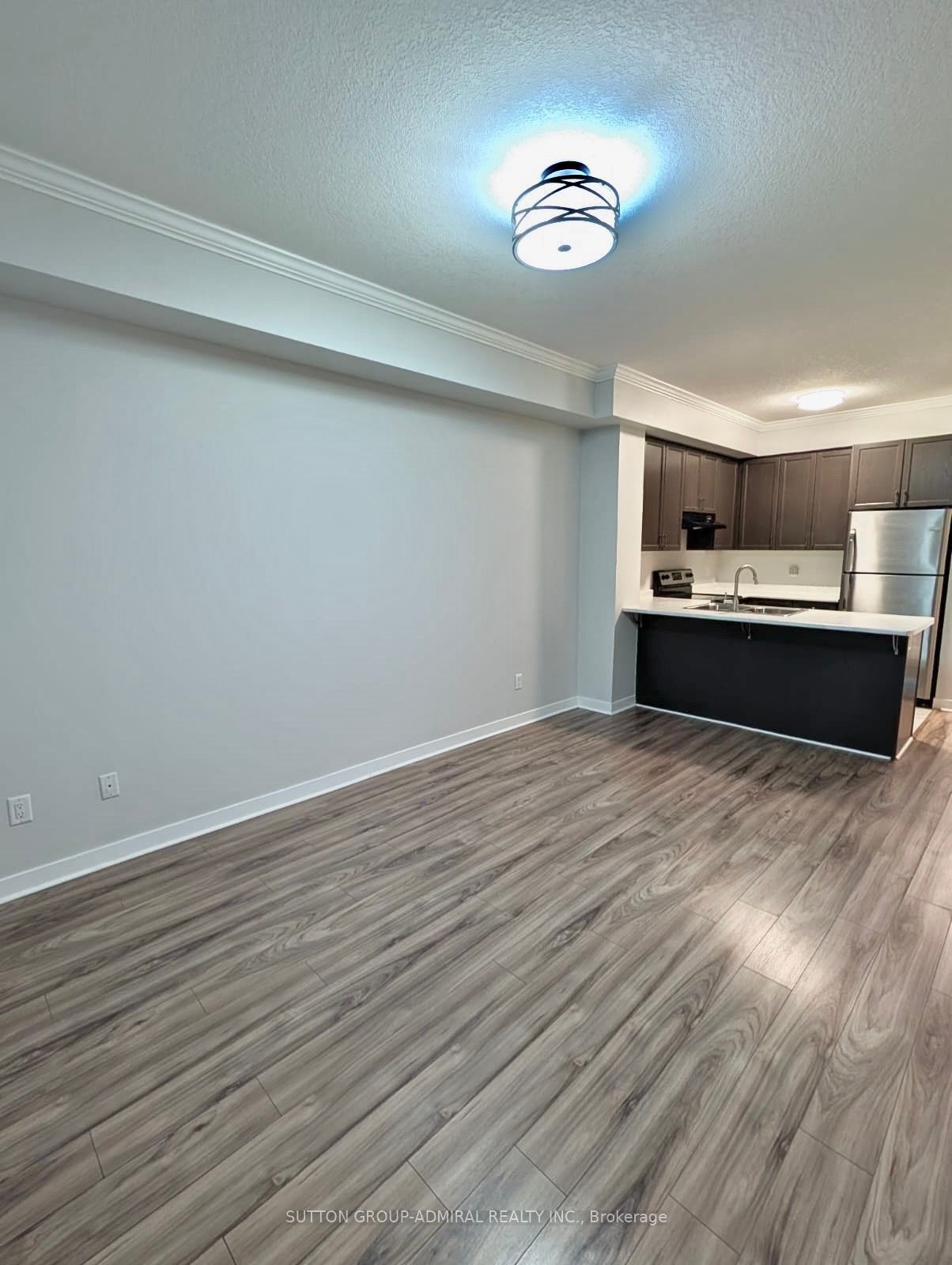 5317 Upper Middle Road 104