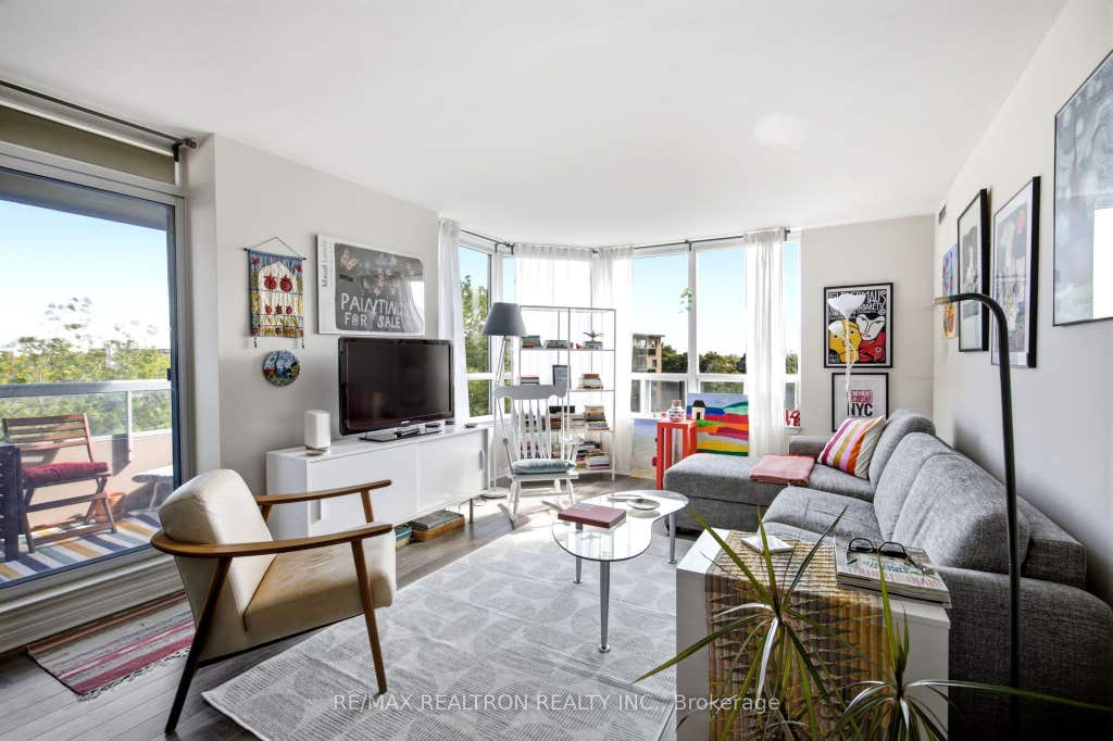 Photo of 2 Covington Road #609, Toronto, ON M6A 3E2 (MLS # C13642286)