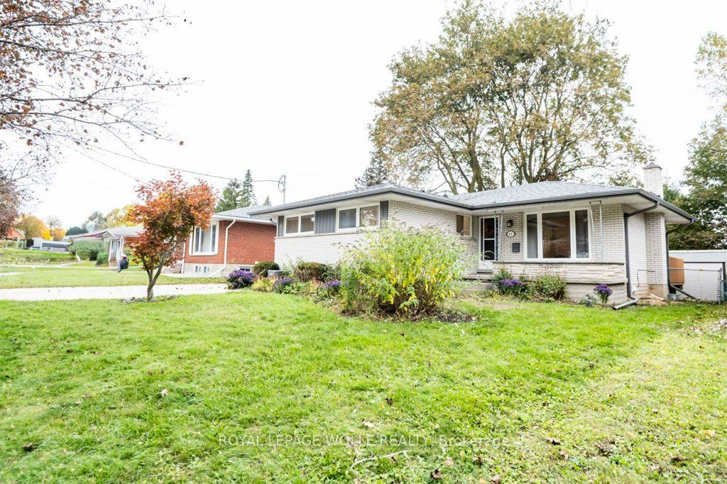 11 Duncairn Avenue