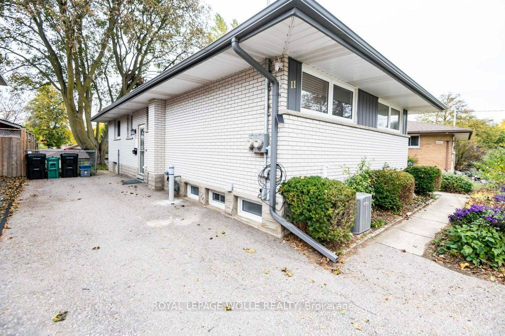 11 Duncairn Avenue