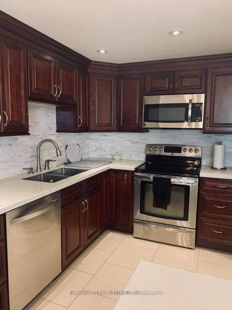 Photo of 500 Glencairn Avenue #303, Toronto, ON M6B 1Z1 (MLS # C13583956)