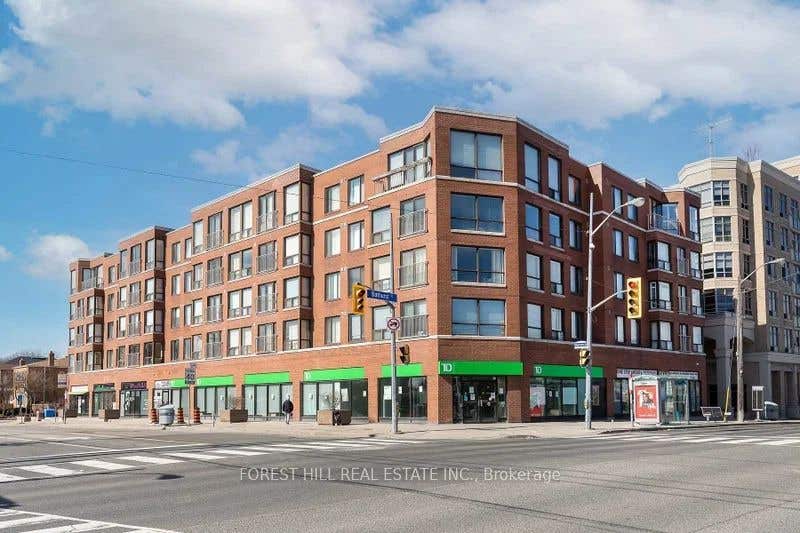 Photo of 500 Glencairn Avenue #303, Toronto, ON M6B 1Z1 (MLS # C13583956)
