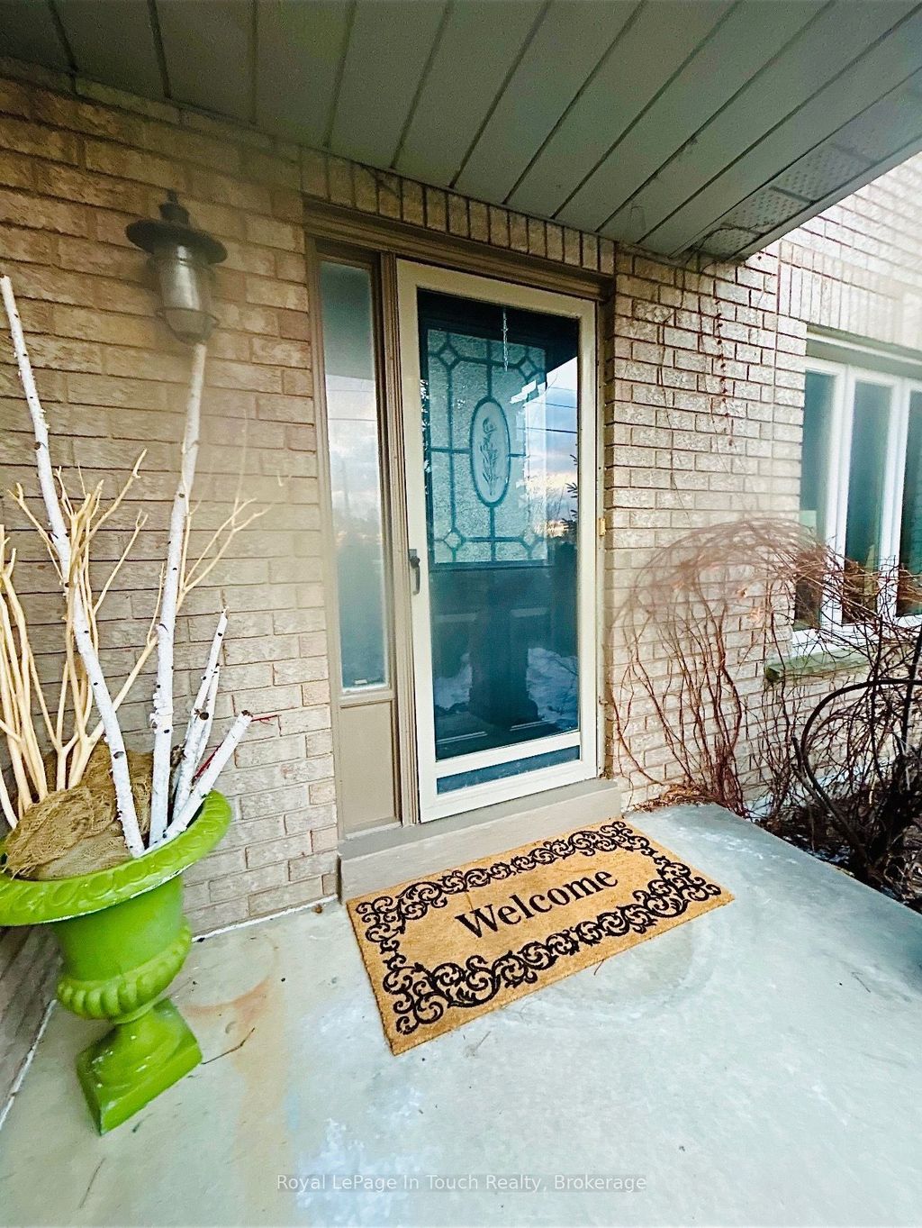 Photo of 153 Ferndale Drive S, Barrie, ON L4N 6X9 (MLS # S12915308)