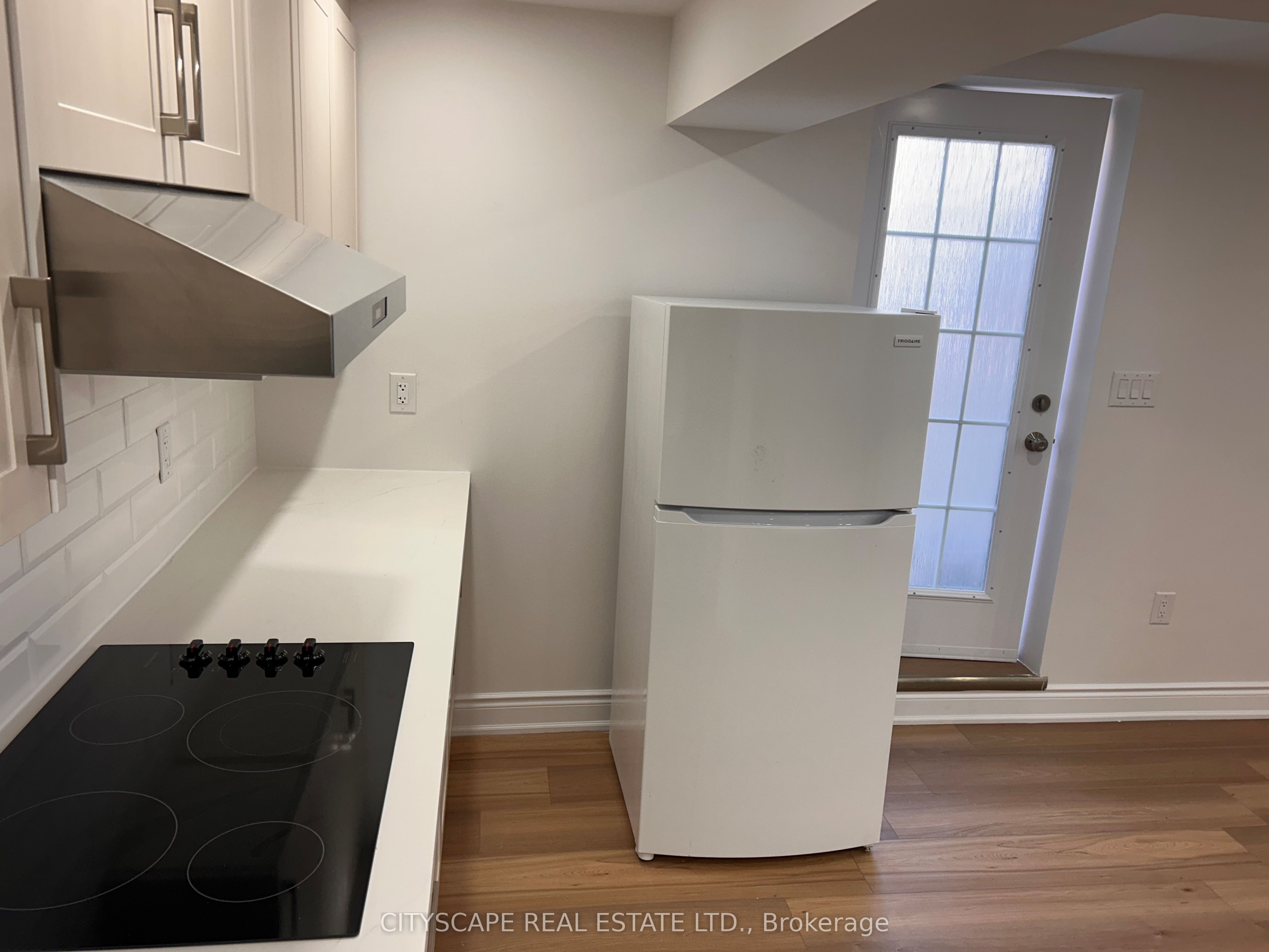 969 Transom Crescent BSMT