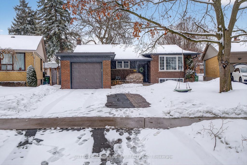 Photo of 16 Brook Tree Crescent, Toronto, ON M9P 1L1 (MLS # W12823674)