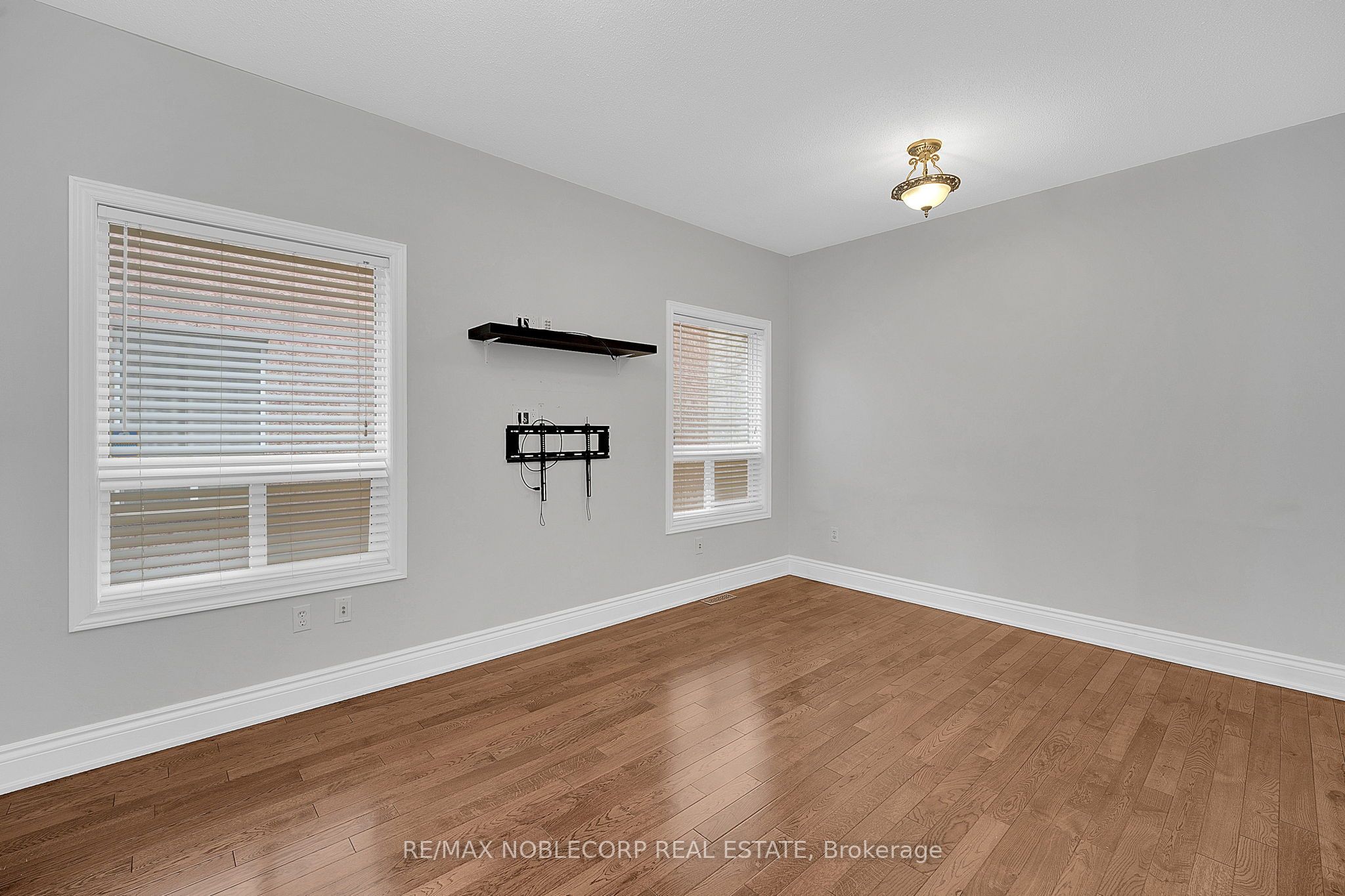 92 Water Garden Lane