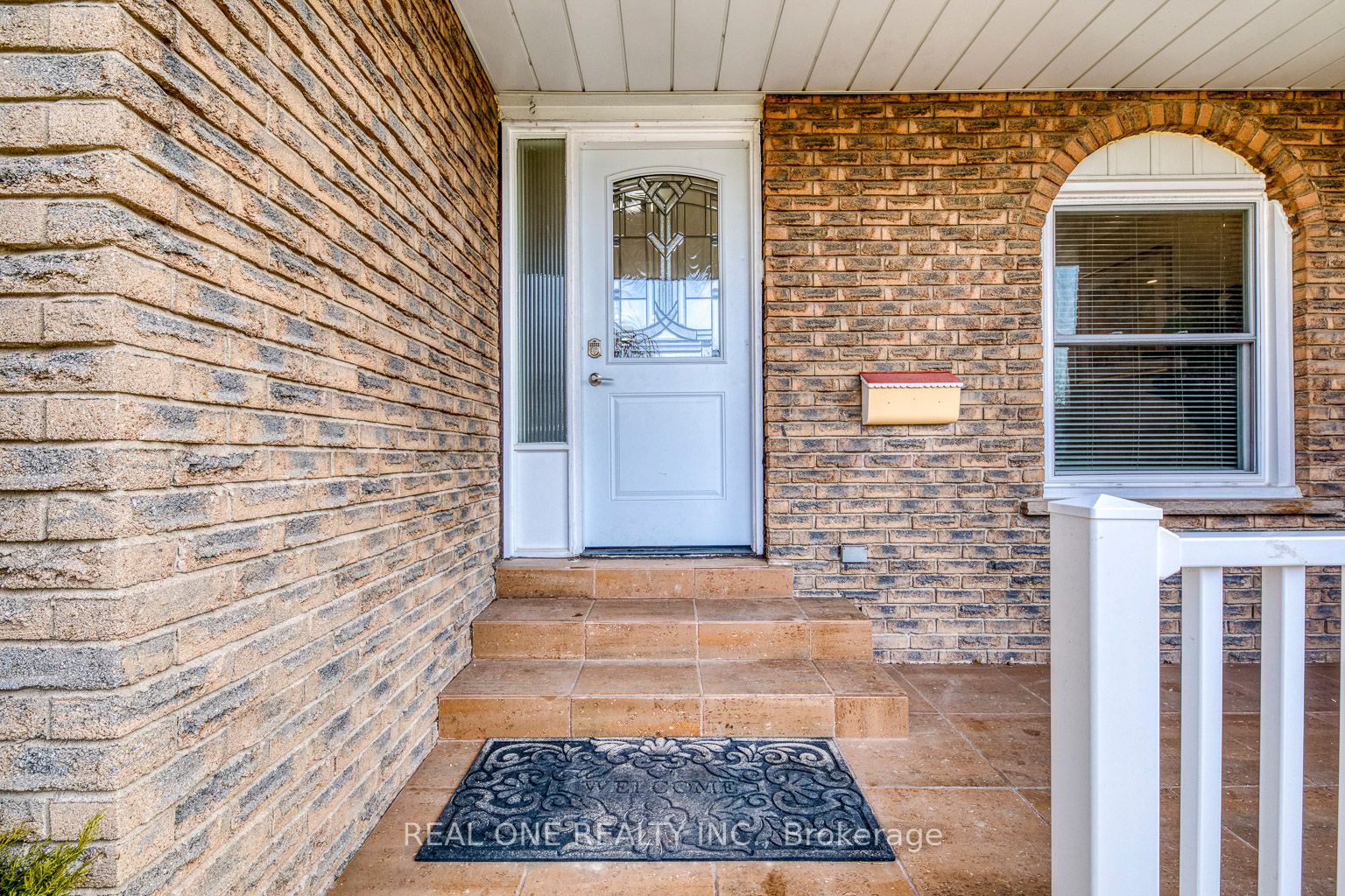 533 Tipperton Crescent