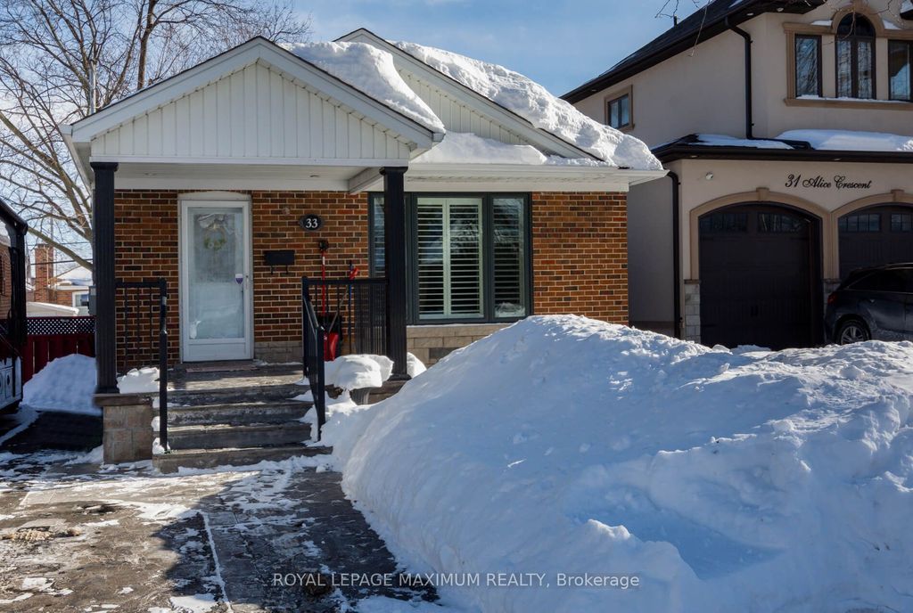 Photo of 33 Alice Crescent, Toronto, ON M1R 4N6 (MLS # E12751550)