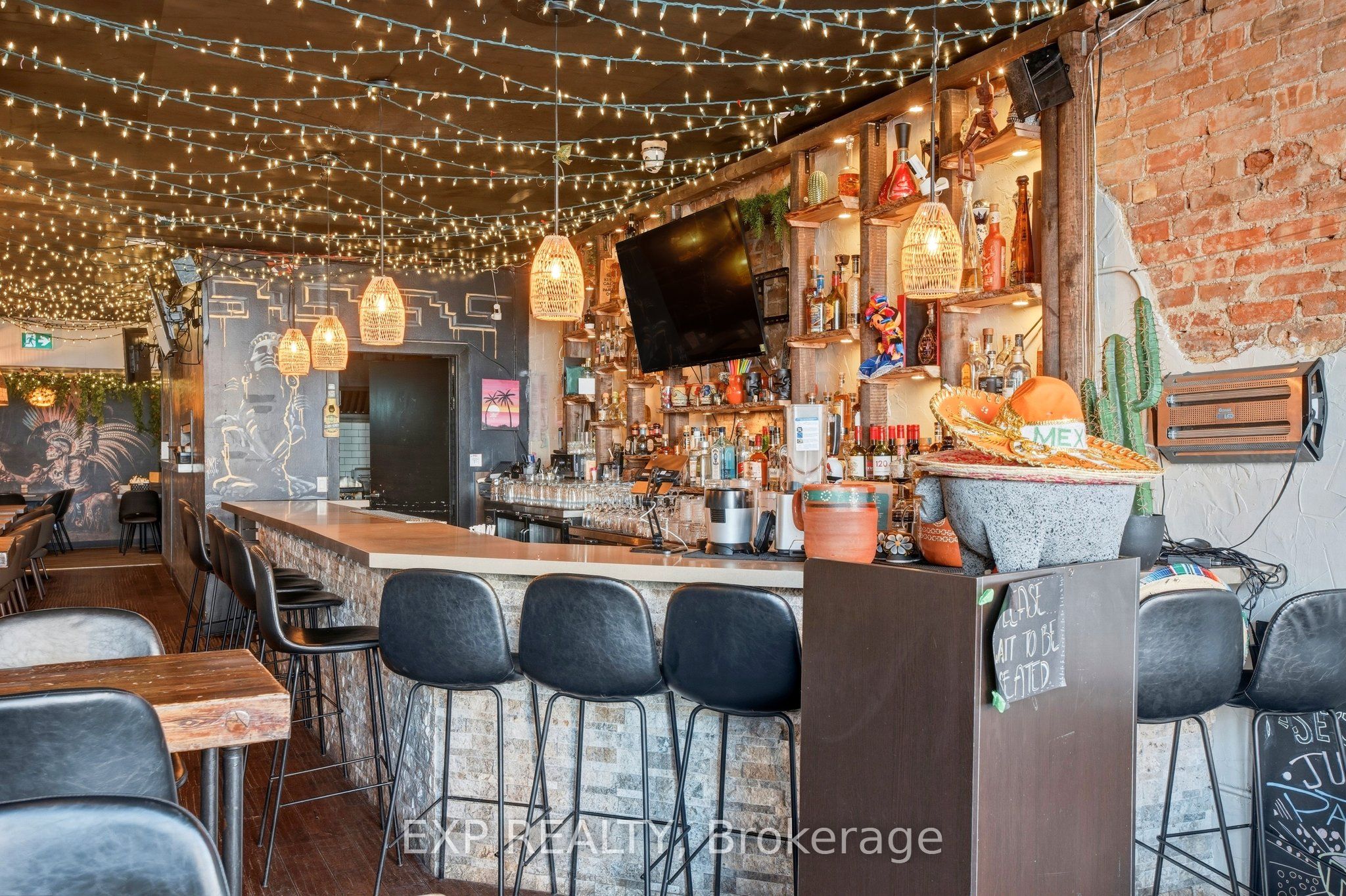 1263 Queen Street W