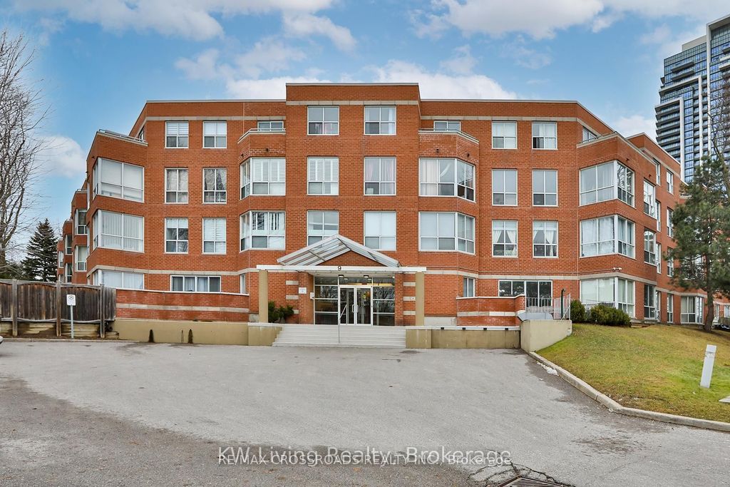 Photo of 9 Chalmers Road #PH2, Richmond Hill, ON L4B 3N3 (MLS # N13050996)