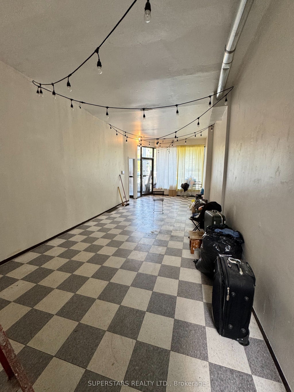 Photo of 187 Augusta Avenue, Toronto, ON M5T 2L4 (MLS # C13548220)