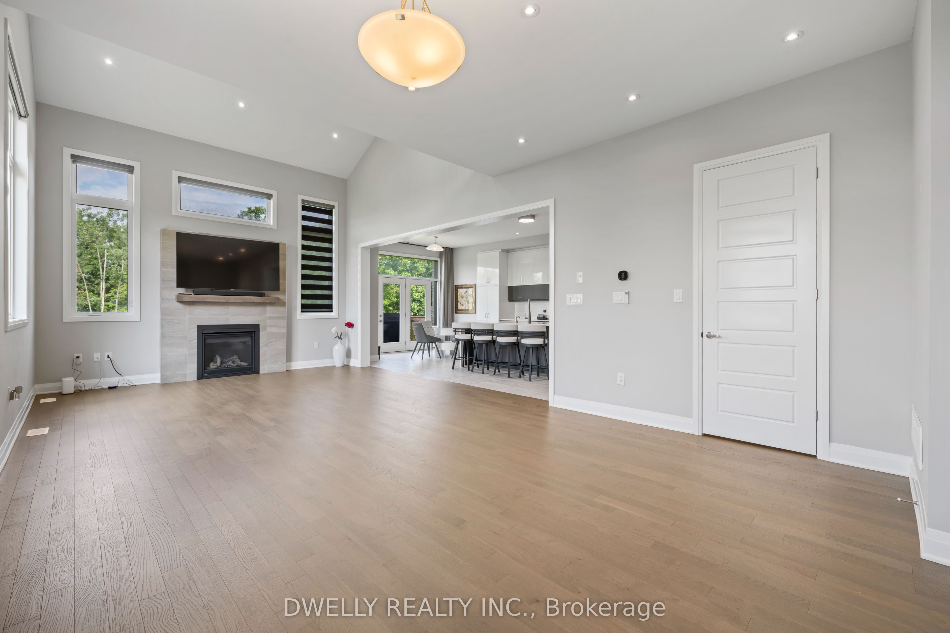 3275 Harasym Trail