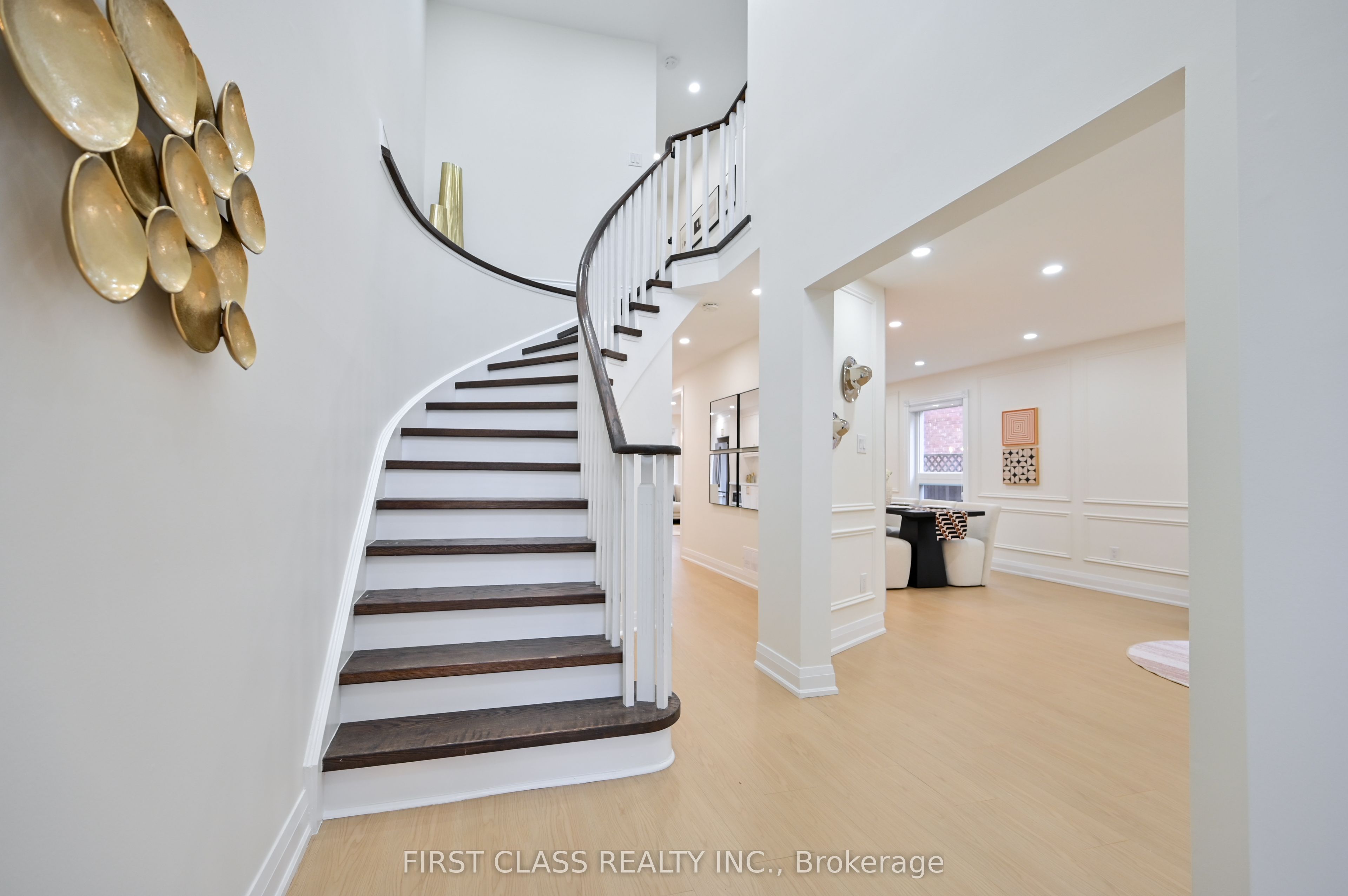 151 Stather Crescent