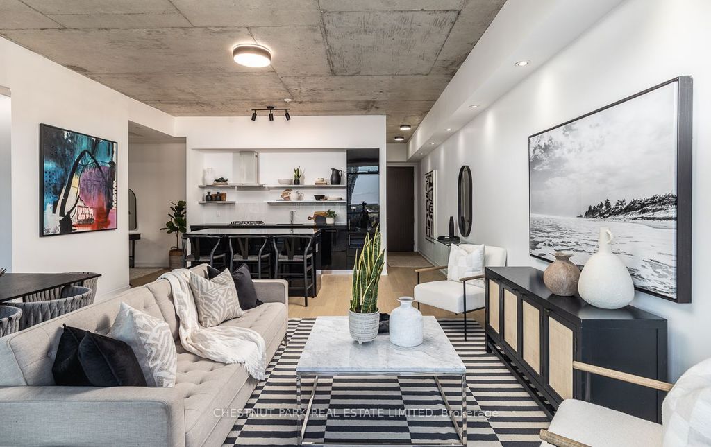 Photo of 560 King Street W #1014, Toronto, ON M5V 0L6 (MLS # C12391838)