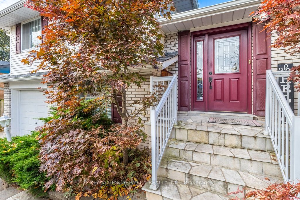 5119 Cherryhill Crescent