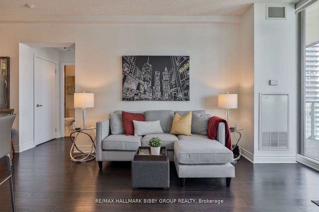 Photo of 33 Lombard Street #2204, Toronto, ON M5C 3H8 (MLS # C12411815)