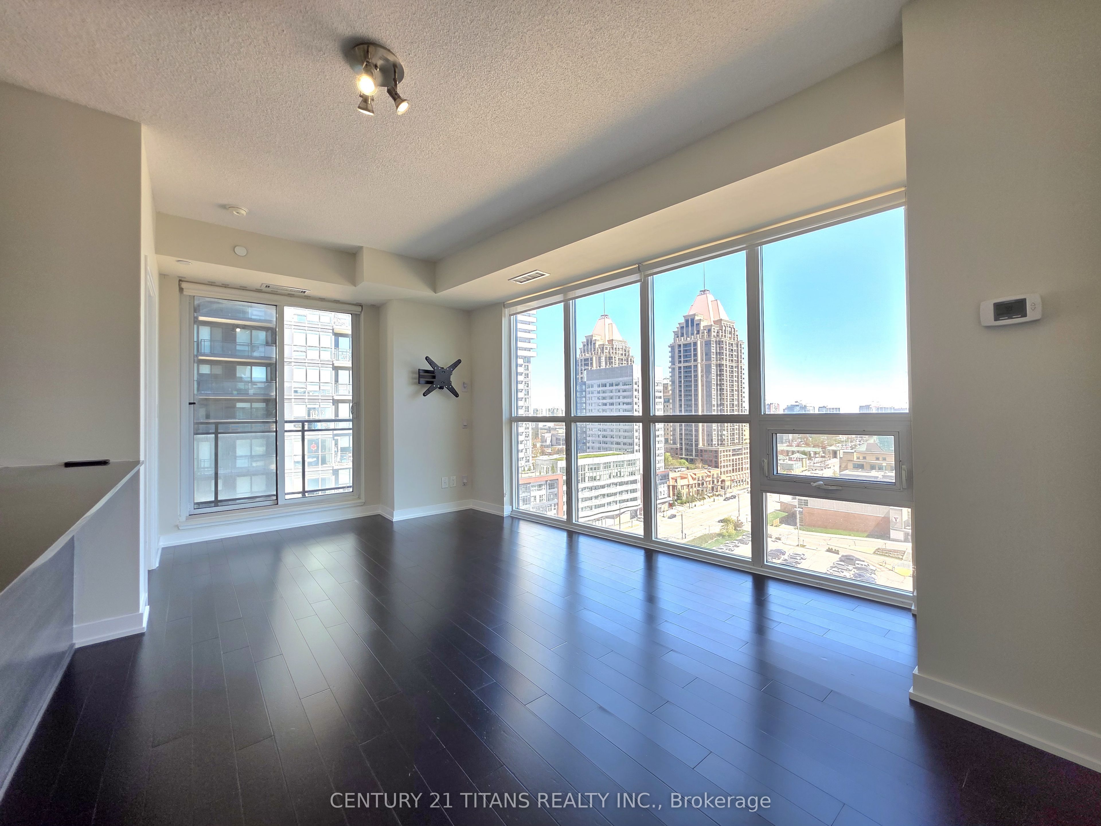 4011 Brickstone Mews 1205