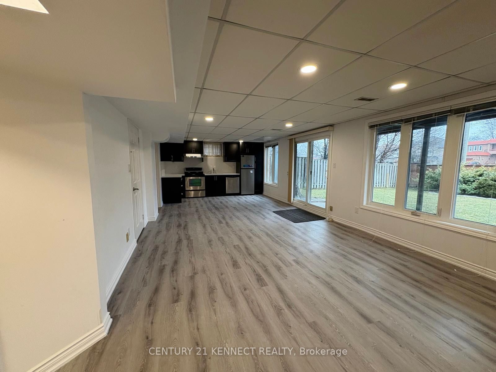 33 Somerset Crescent Basement