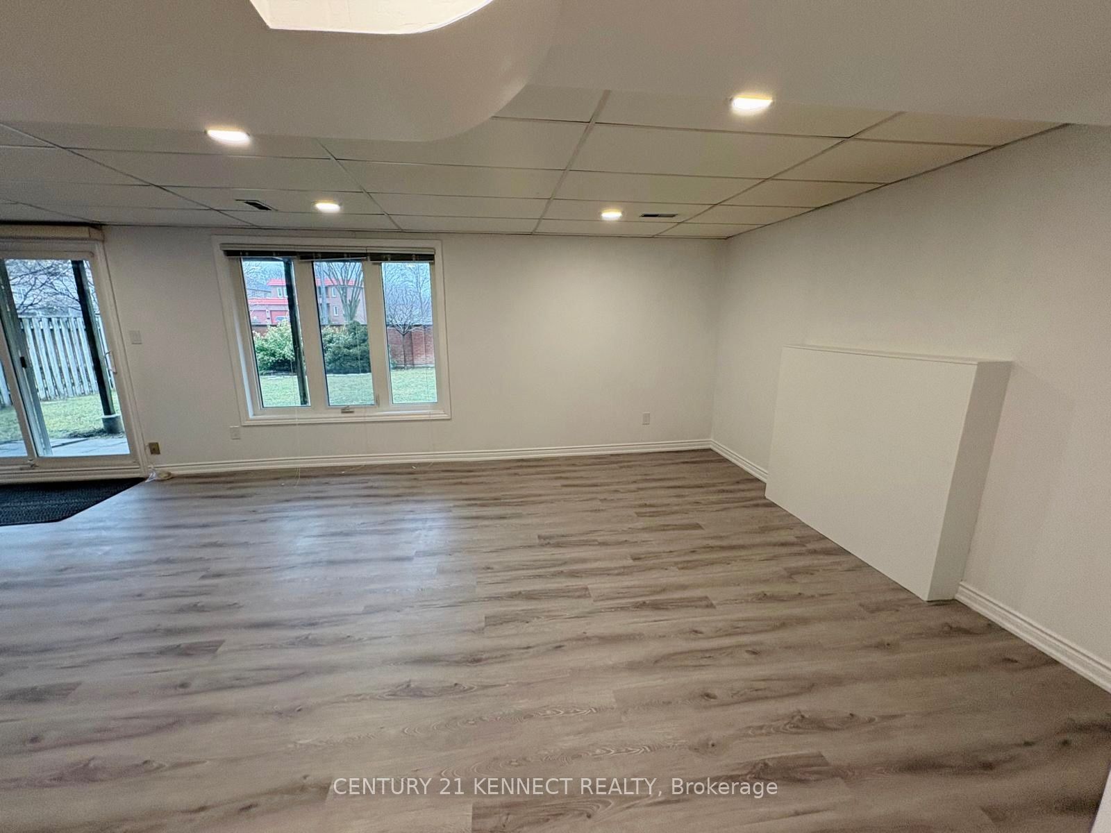 33 Somerset Crescent Basement