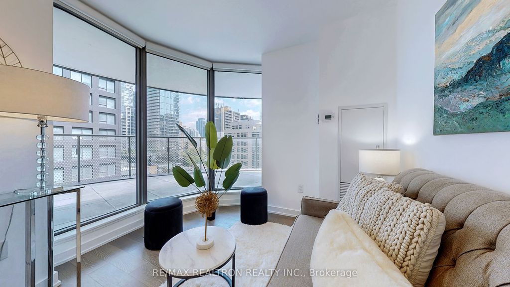 Photo of 11 Wellesley Street W #811, Toronto, ON M4Y 0G4 (MLS # C12292315)