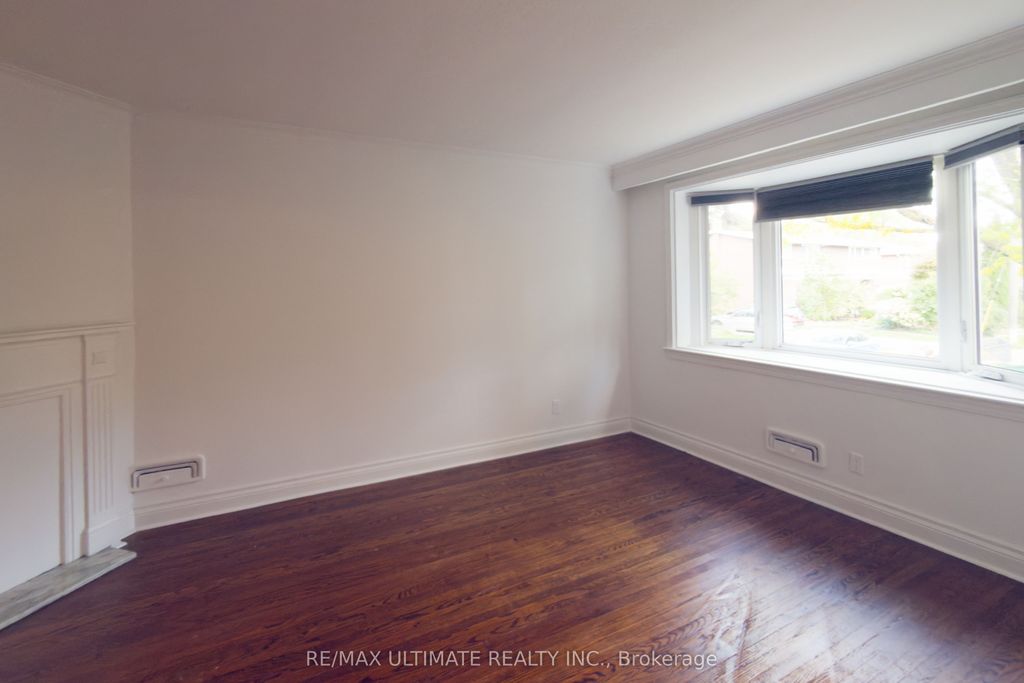 Photo of 110 De Quincy Boulevard, Toronto, ON M3H 1Y9 (MLS # C12450587)